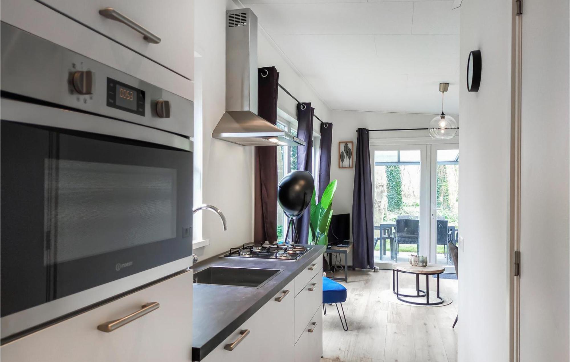 Gorgeous Home In Heinkenszand With House Sea View 外观 照片