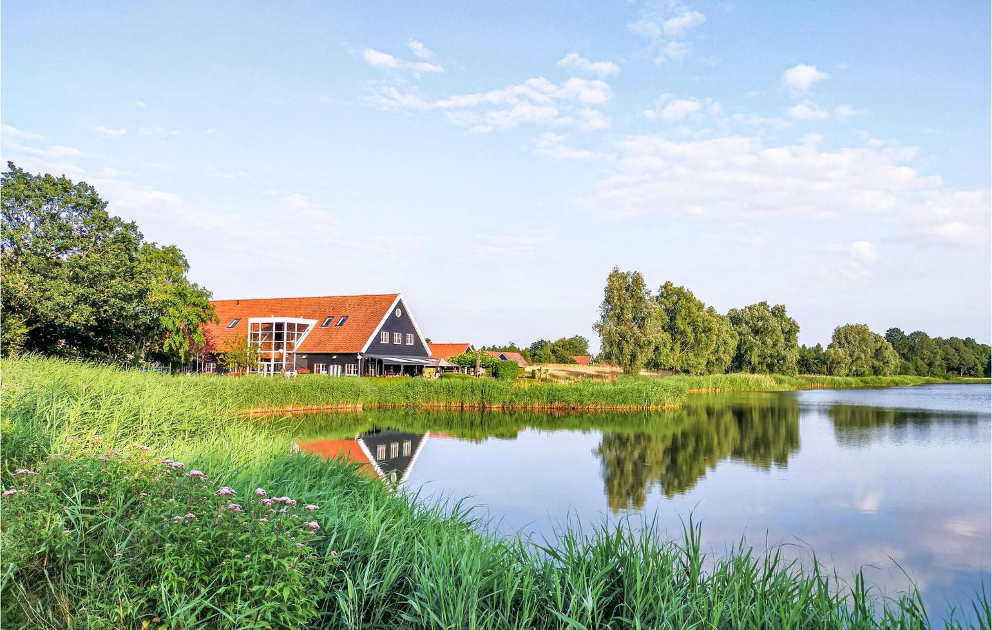 Gorgeous Home In Heinkenszand With House Sea View 外观 照片