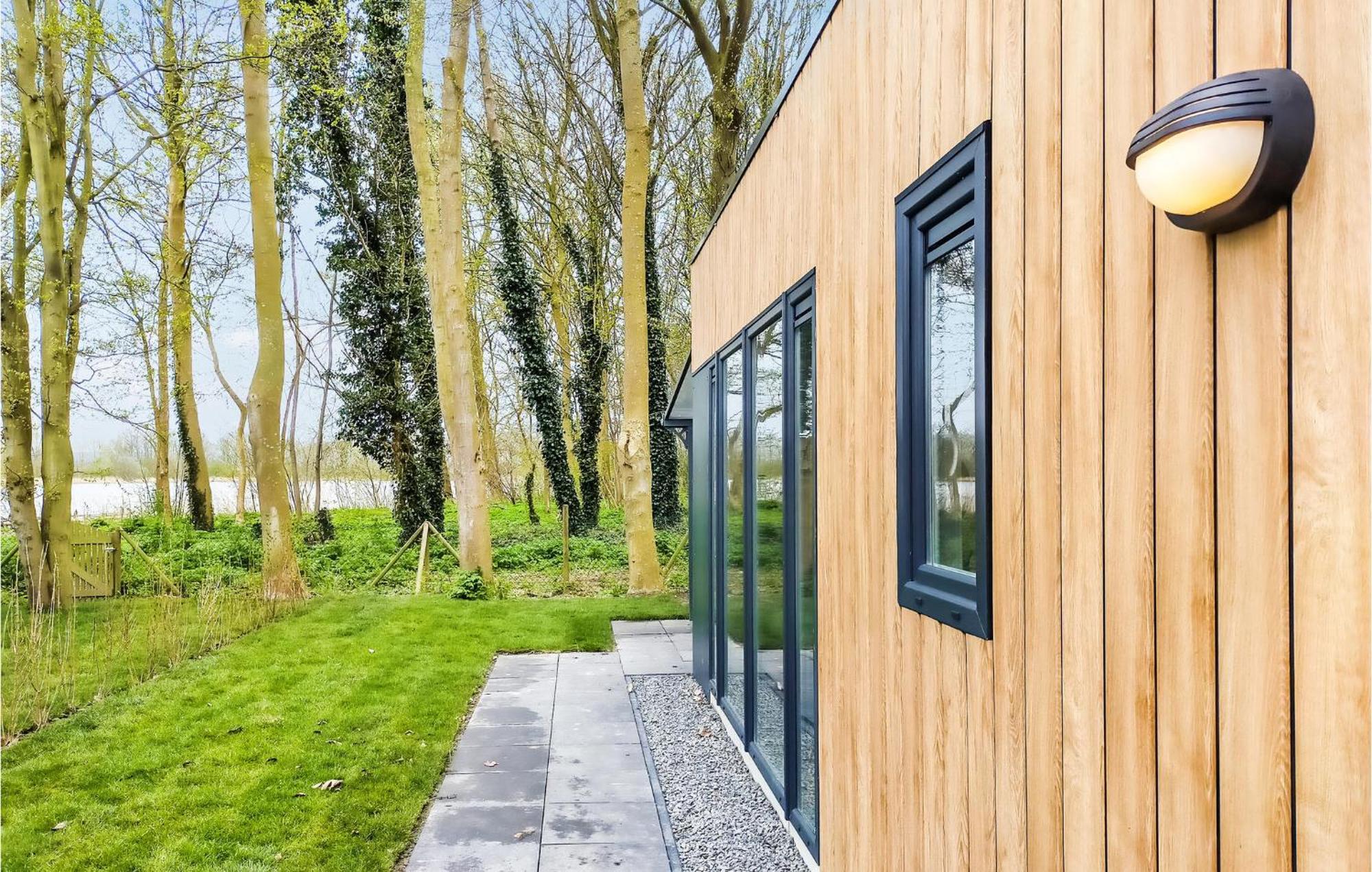 Gorgeous Home In Heinkenszand With House Sea View 外观 照片